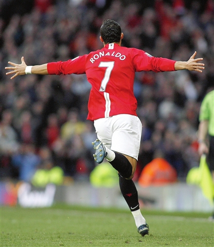 他凭借出色 他凭借出色